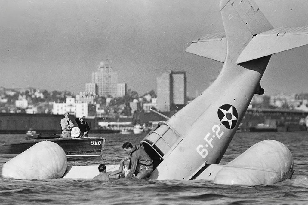 Floatation bags in practical application - water crash