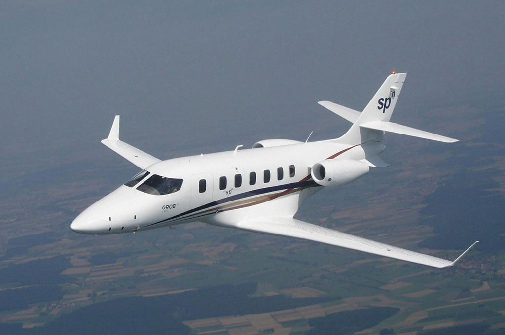 Grob G600