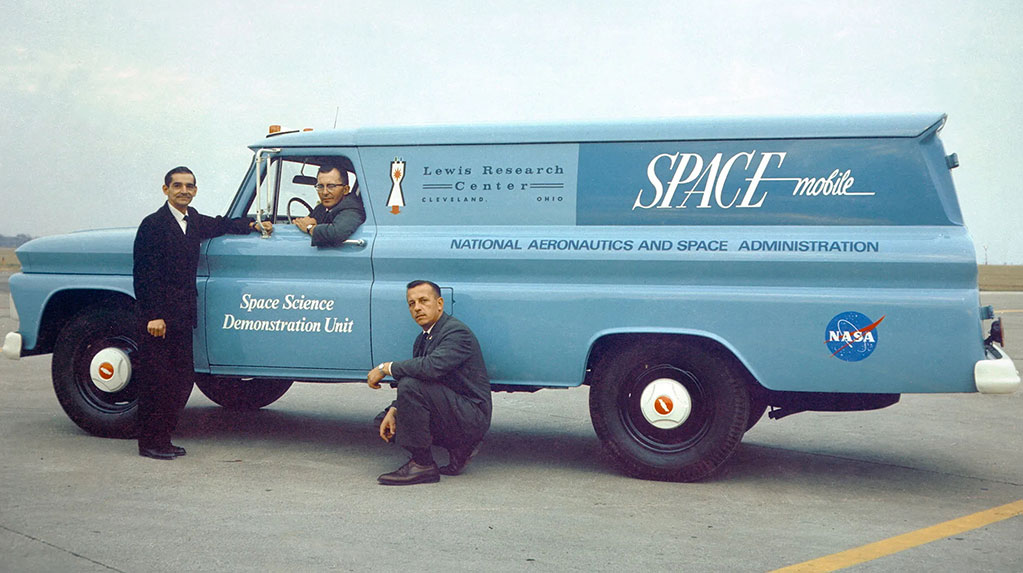 NASA Spacemobile